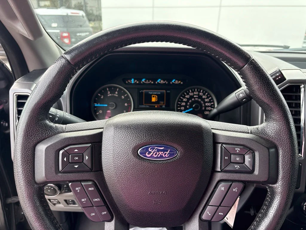 Used 2015 Tuxedo Black Metallic Ford XLT image 14