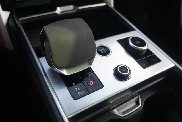 Used 2023 Gray Land Rover SE image 34