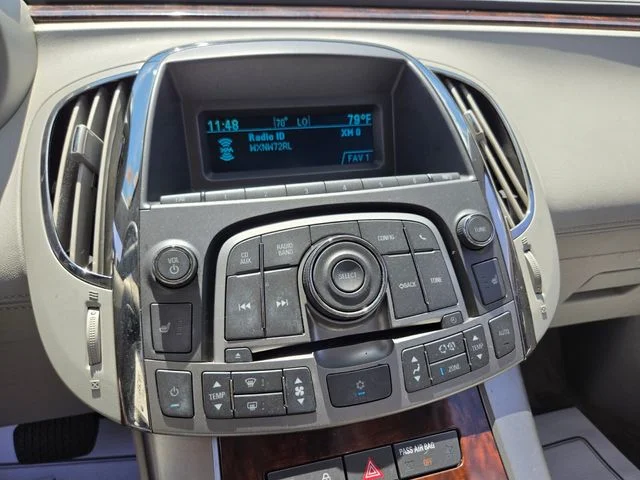 Used 2011 Silver Buick CXL image 26