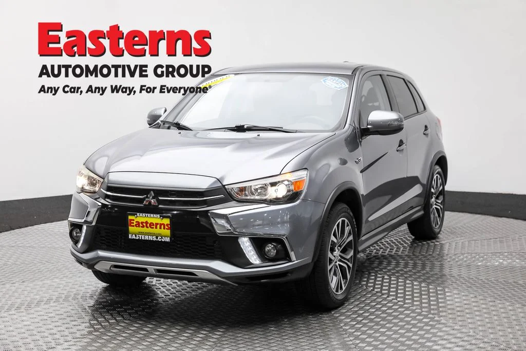 Used 2021 Blue Ford SE image 55
