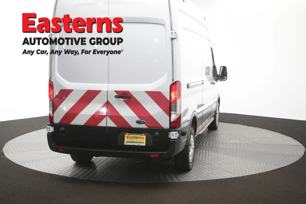 Used 2022 White Ford Base image 36