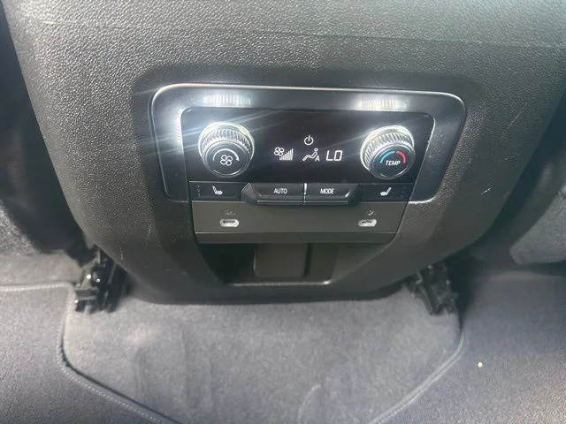 Used 2022 Black GMC AT4 image 22