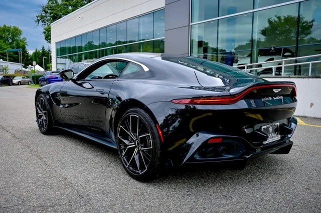 Used 2022 Jet Black Aston Martin  image 7