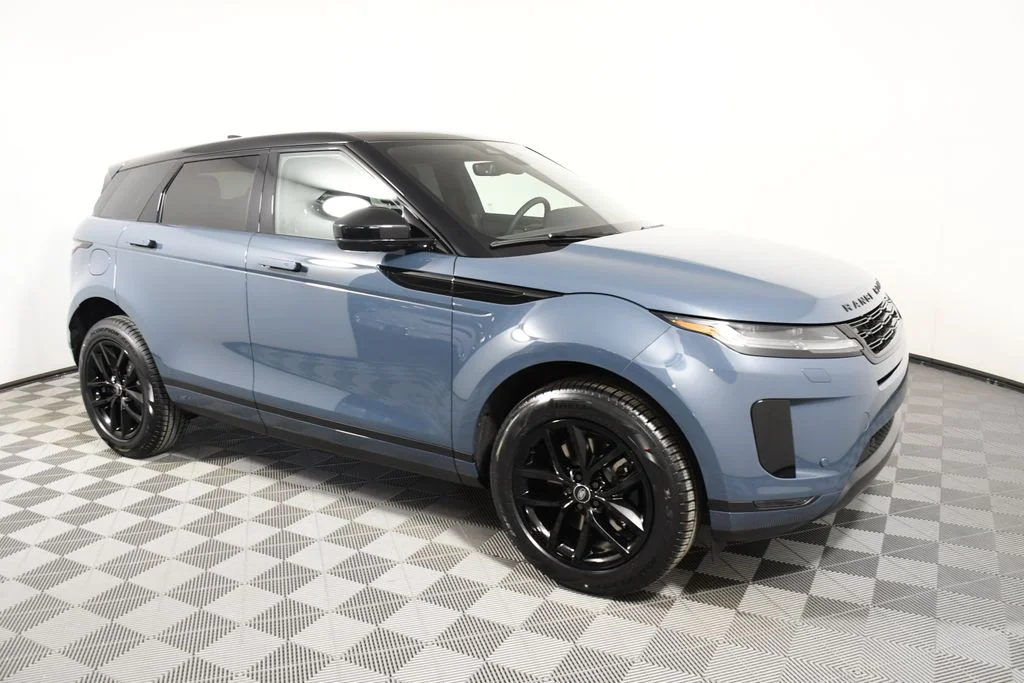 Certified Used 2026 Tribeca Blue Metallic Land Rover S image 8