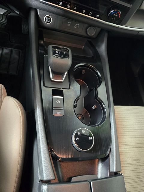 Used 2023 Pearl White Nissan SV image 22