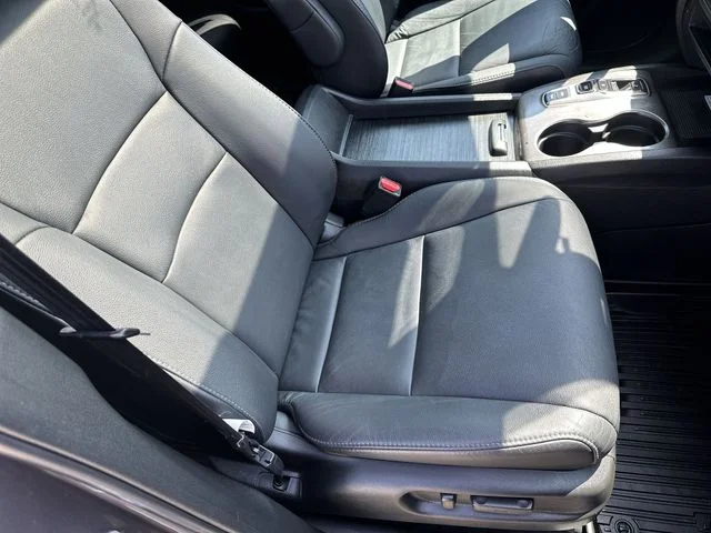 Certified Used 2021 Gray Honda Special Edition image 27