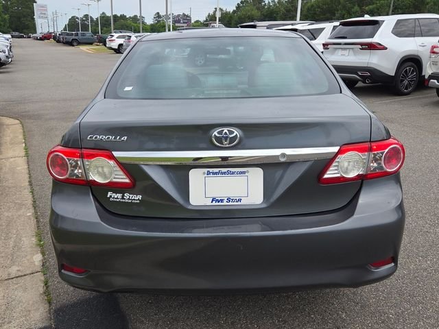 Used 2013 Gray Toyota L image 11
