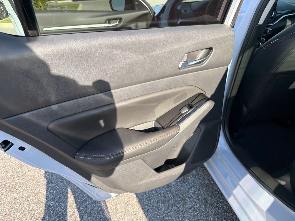 Used 2023 Gray Nissan 2.5 SR image 25