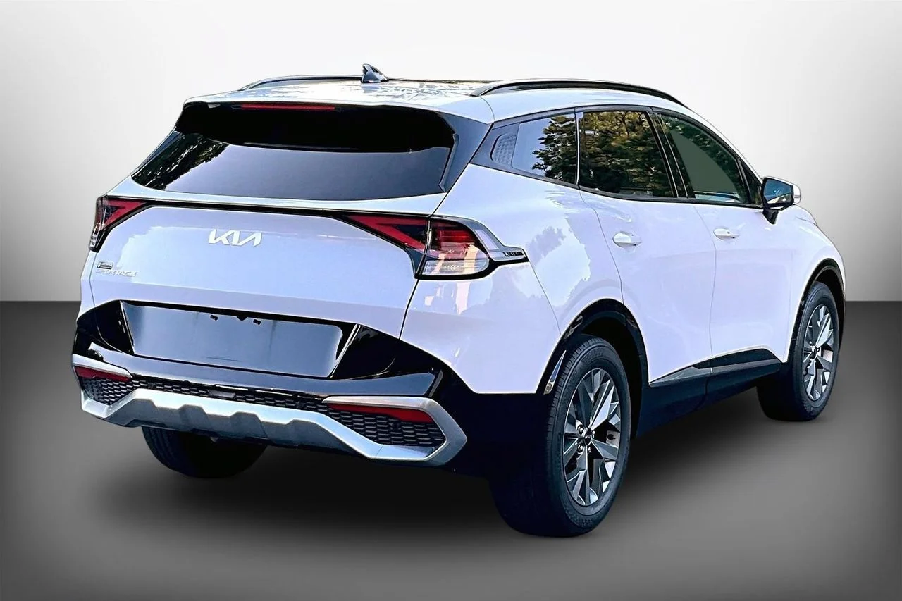 Certified Used 2023 White Kia SX image 8