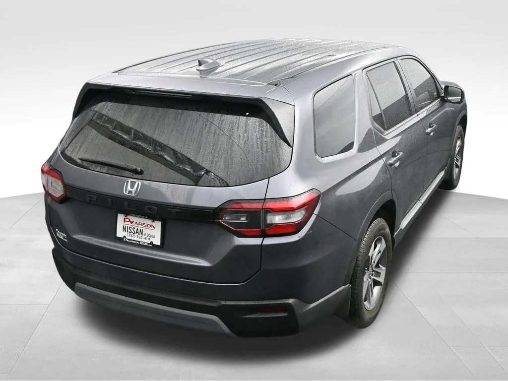 Used 2025 Modern Steel Metallic Honda EX-L image 36