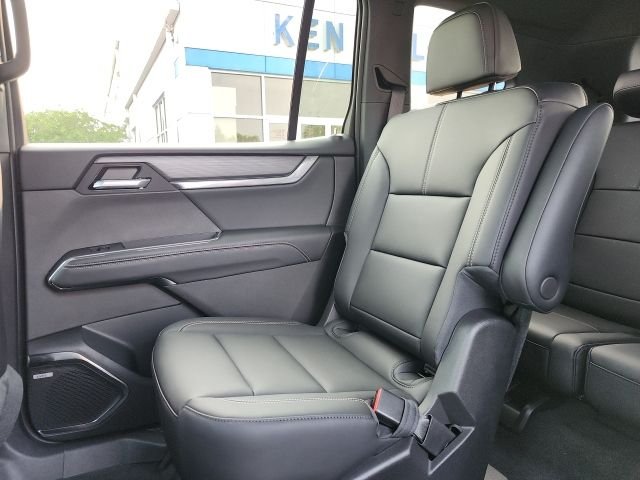 2025 GMC Acadia Elevation - Photo 16