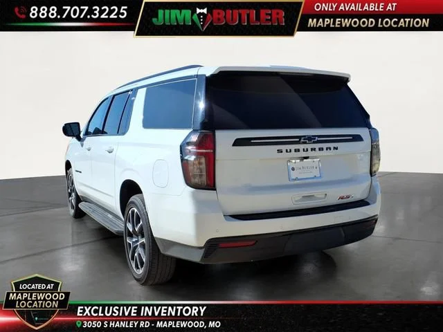 Used 2024 Summit White Chevrolet RST image 2