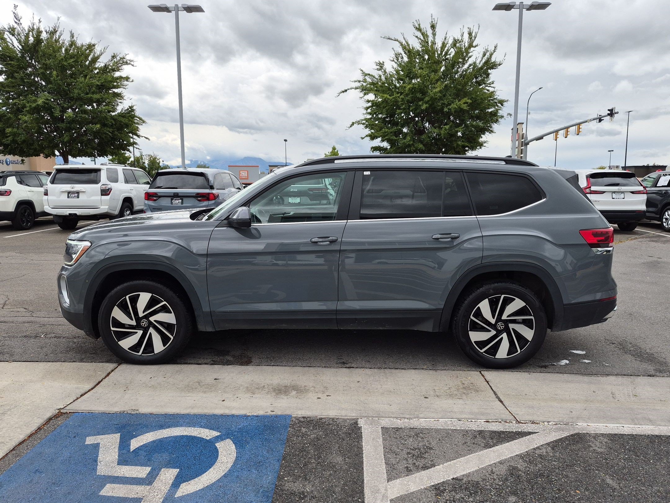 Certified Used 2025 Pure Gray Volkswagen 2.0T SE w/Technology image 8
