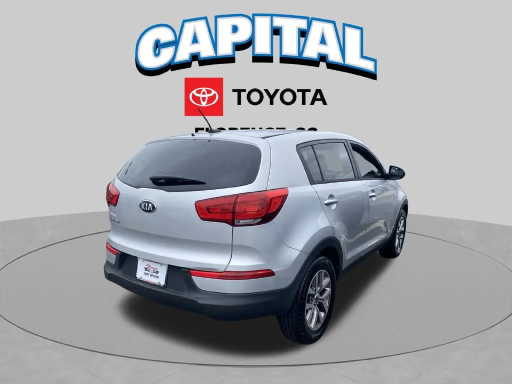 Used 2015 Silver Kia LX image 12