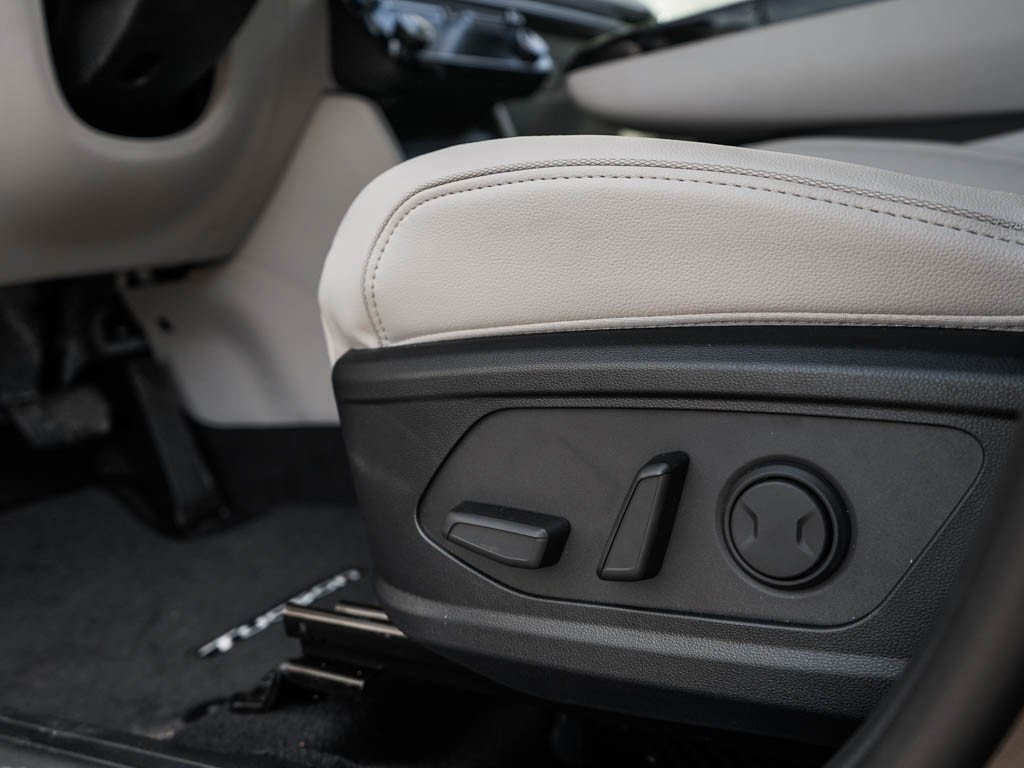 New 2026 Serenity White Pearl Hyundai Limited AWD image 18