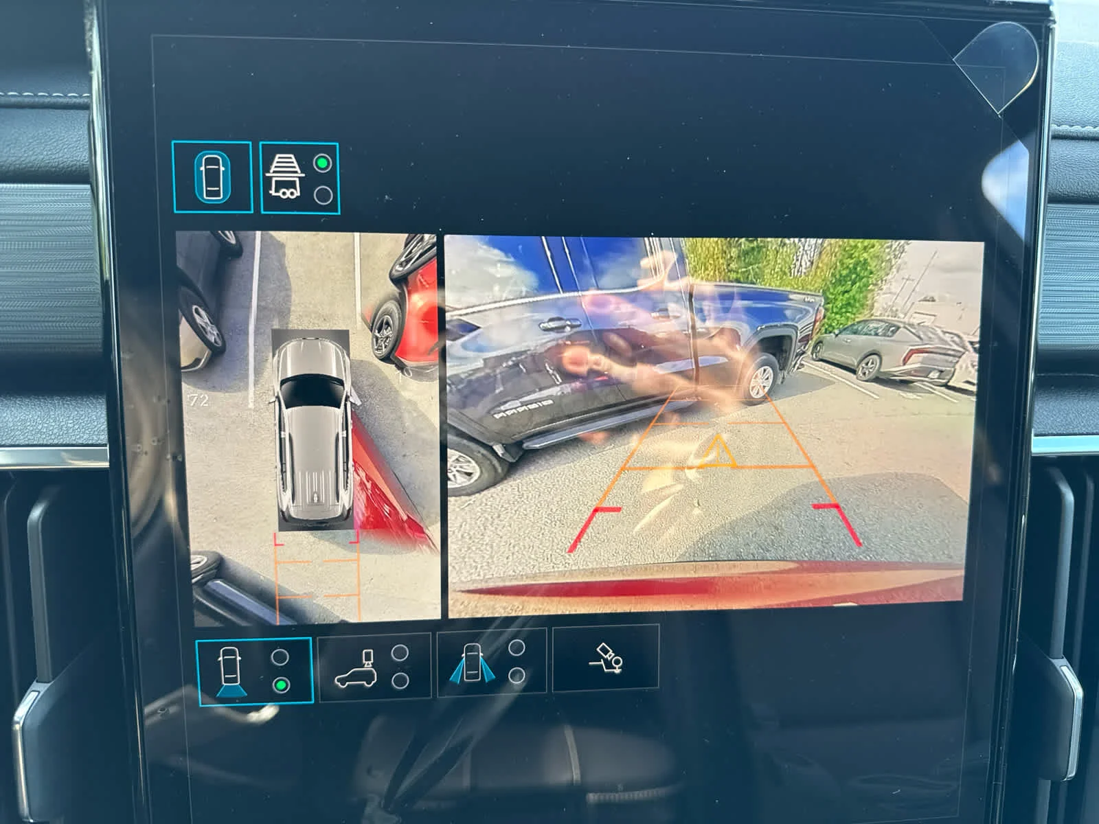 2026 GMC Acadia Elevation - Photo 13