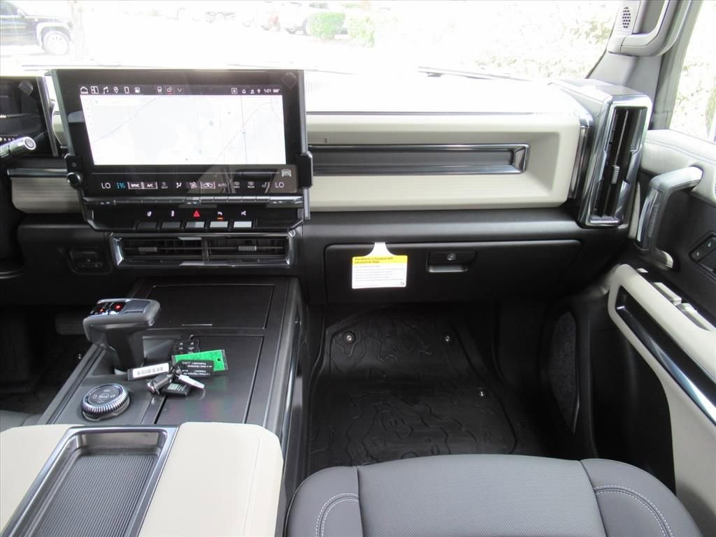 2026 GMC HUMMER EV 2X - Photo 14