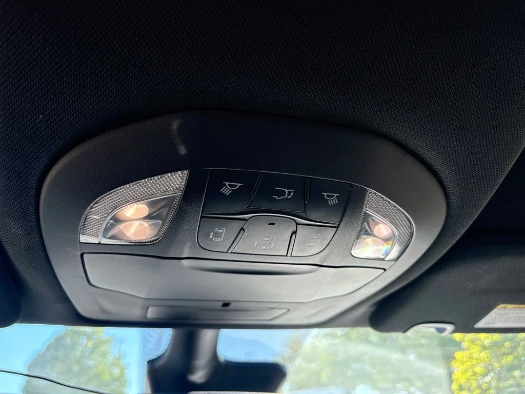Used 2023 Black Chrysler Touring L image 19
