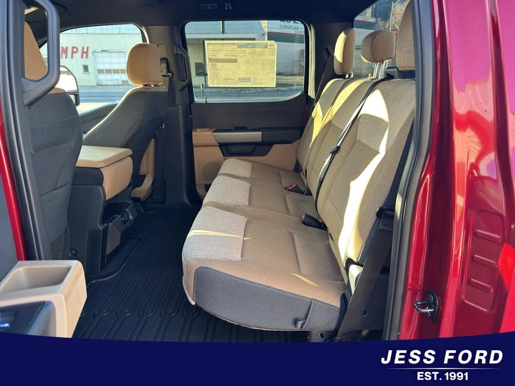 2026 Ford F-350 Super Duty XLT - Photo 15