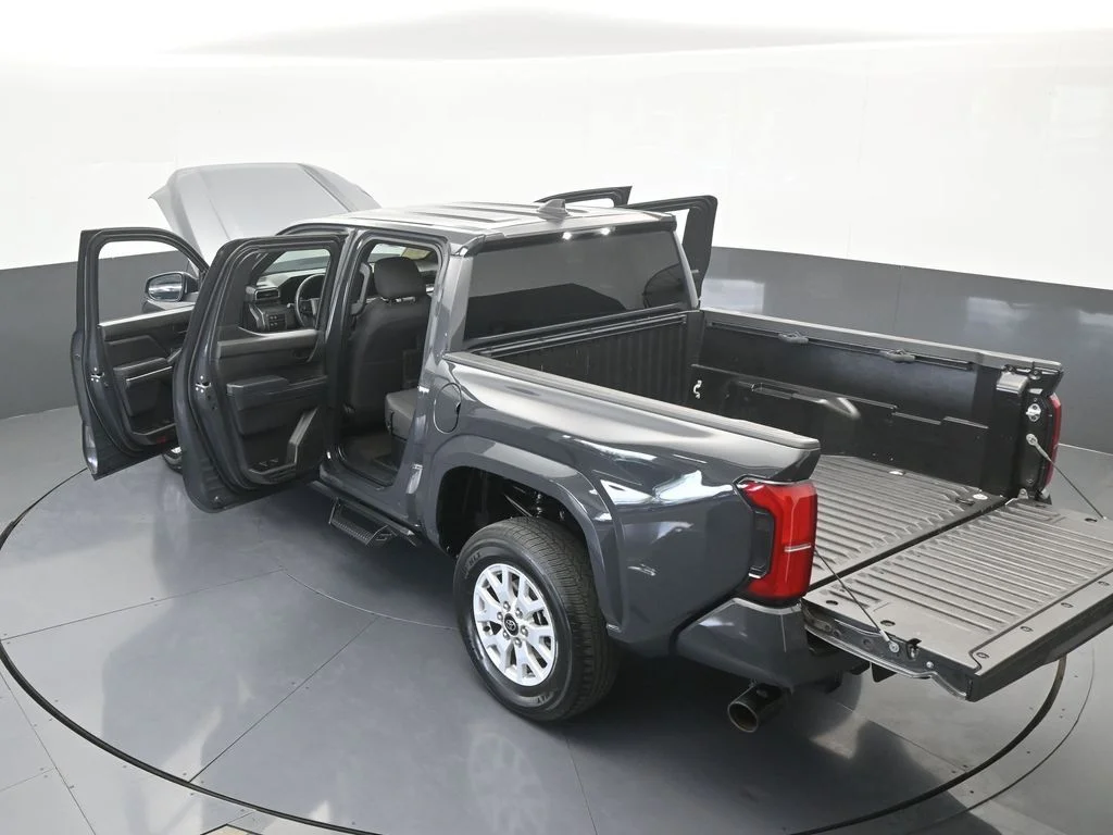 Used 2024 Underground Toyota SR5 image 65