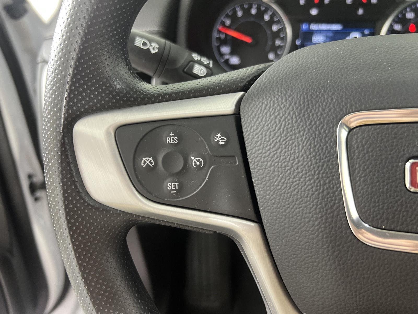Used 2024 Summit White GMC SLE image 15
