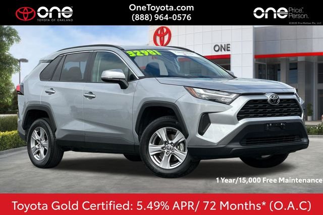 2025 Toyota RAV4 XLE