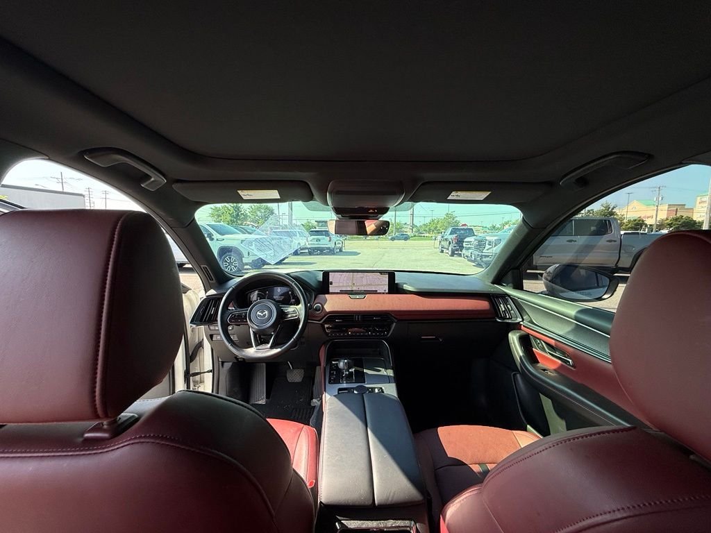 Used 2025 White Mazda Premium Plus image 24