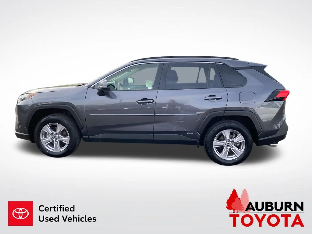 Certified Used 2025 Magnetic Gray Metallic Toyota XLE image 9