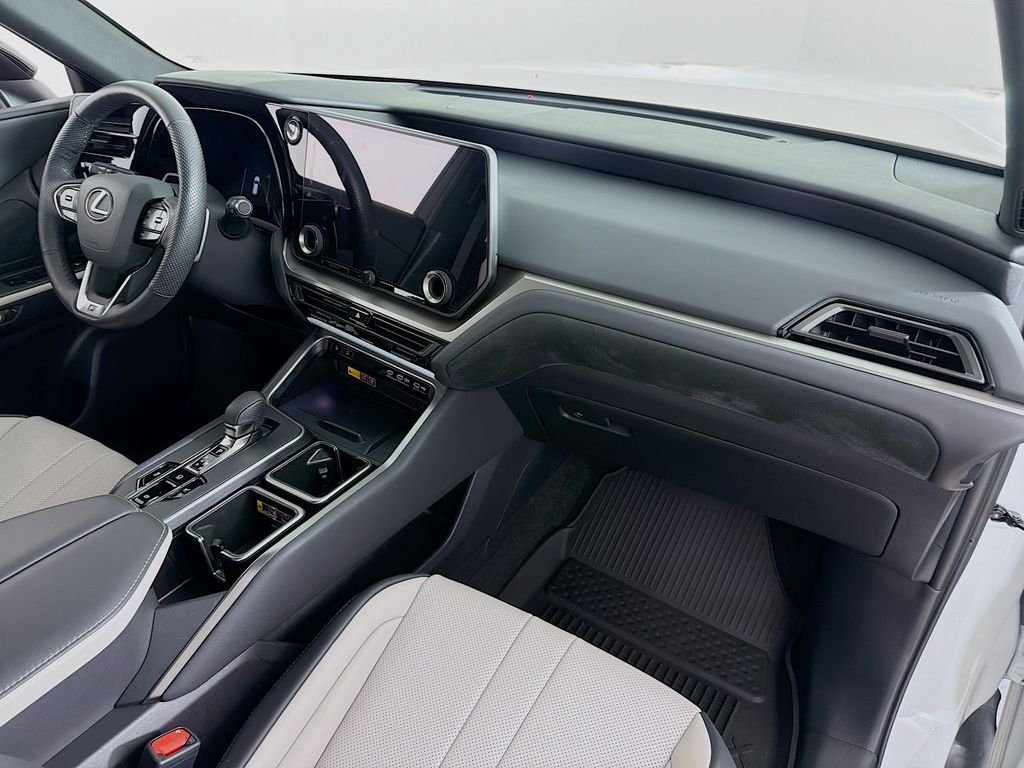 Used 2026 Wind Chill Pearl Lexus F SPORT Performance Premium image 29