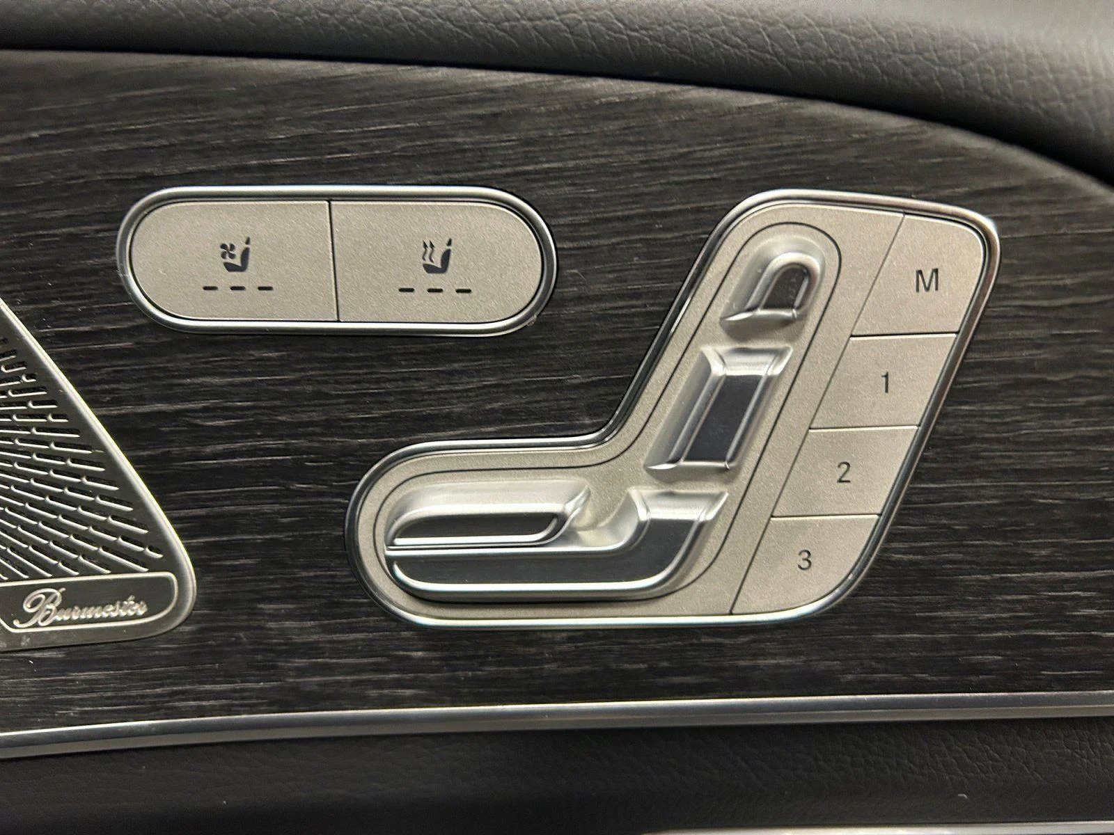 New 2026 MANUFAKTUR Silicon Grey Mercedes-Benz GLE 350 image 23