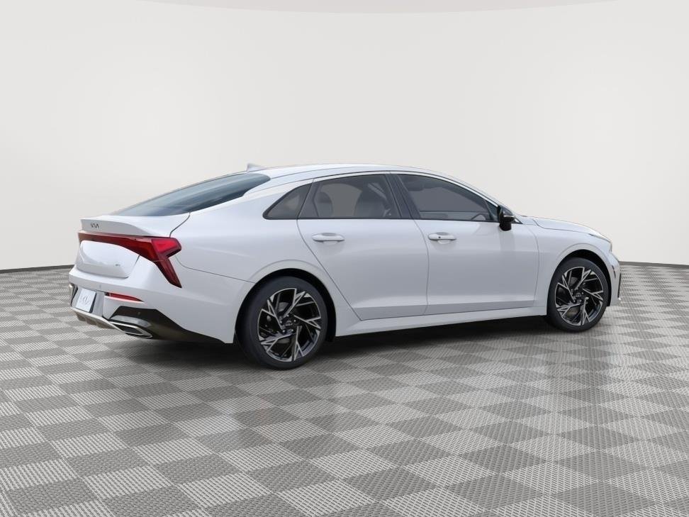New 2026 Snow White Pearl Kia GT-Line image 25