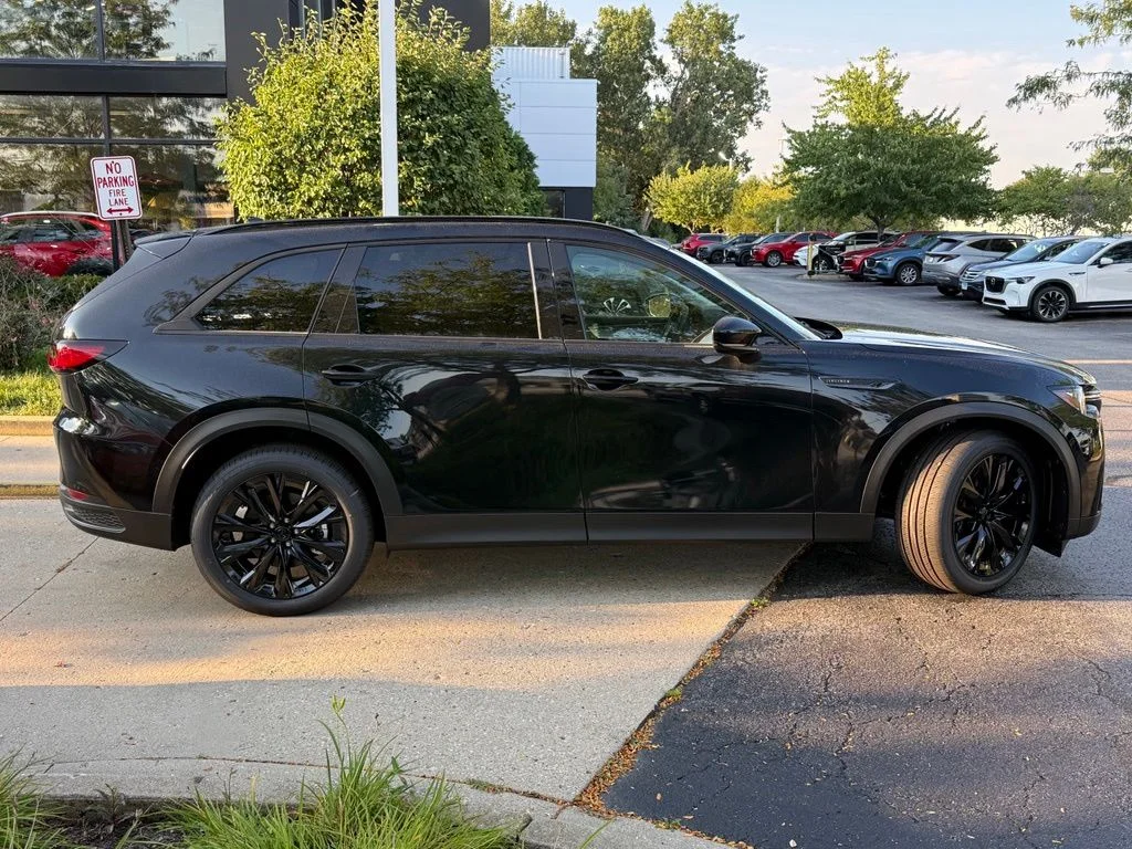 New 2026 Black Mazda 3.3 Turbo Premium image 8