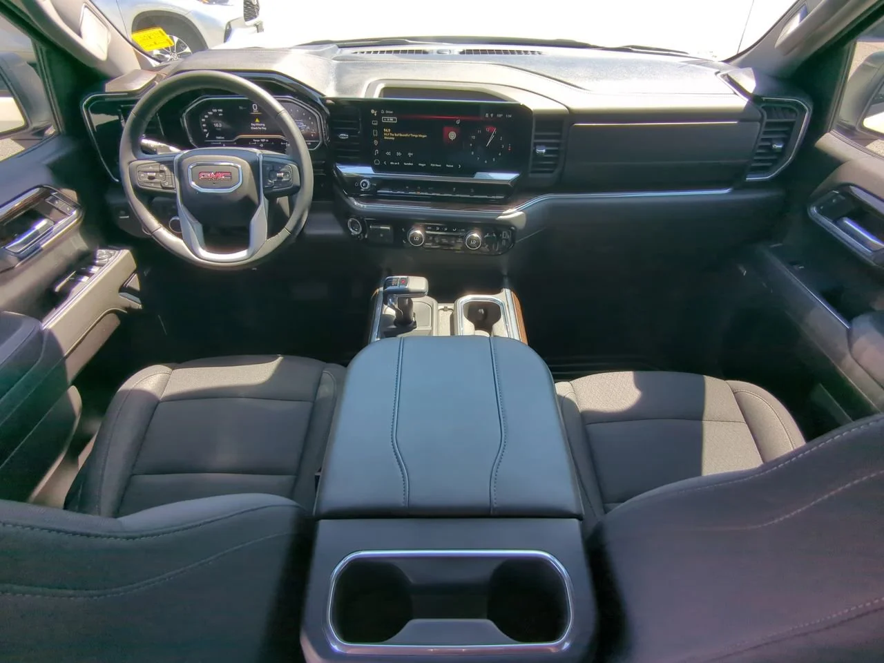 2024 GMC Sierra 1500 Elevation - Photo 14