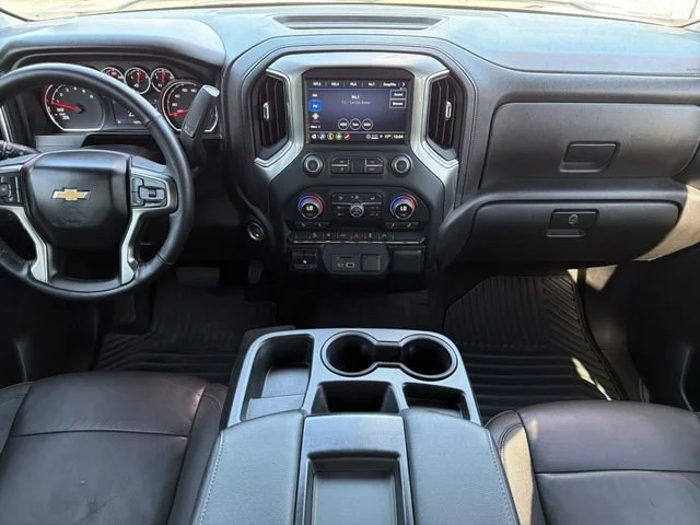 Used 2022 Silver Ice Metallic Chevrolet LT image 16
