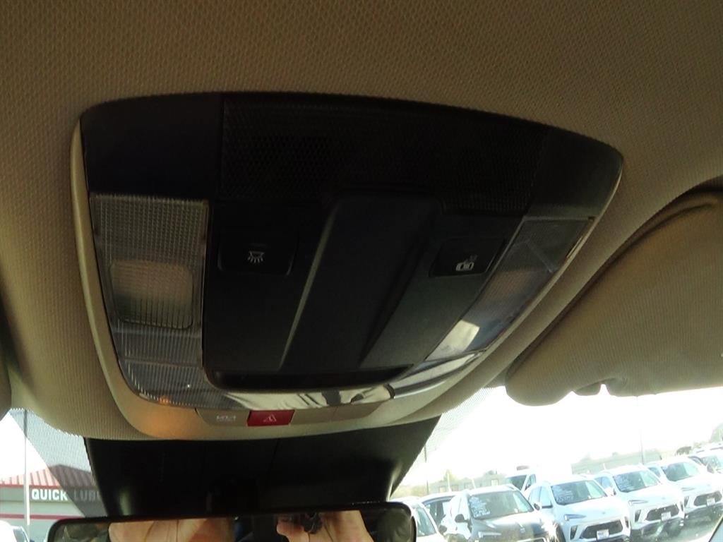 Certified Used 2024 Everlasting Silver (erg) Kia S image 25