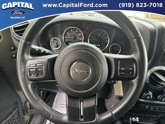 Used 2015 Green Jeep Unlimited Sport image 24