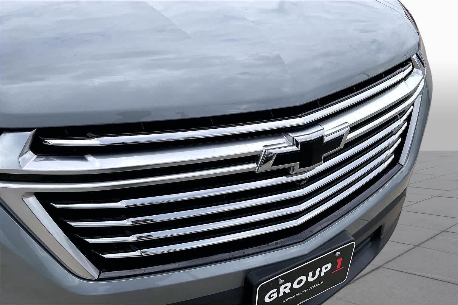 Used 2023 Sterling Gray Metallic Chevrolet Premier image 30