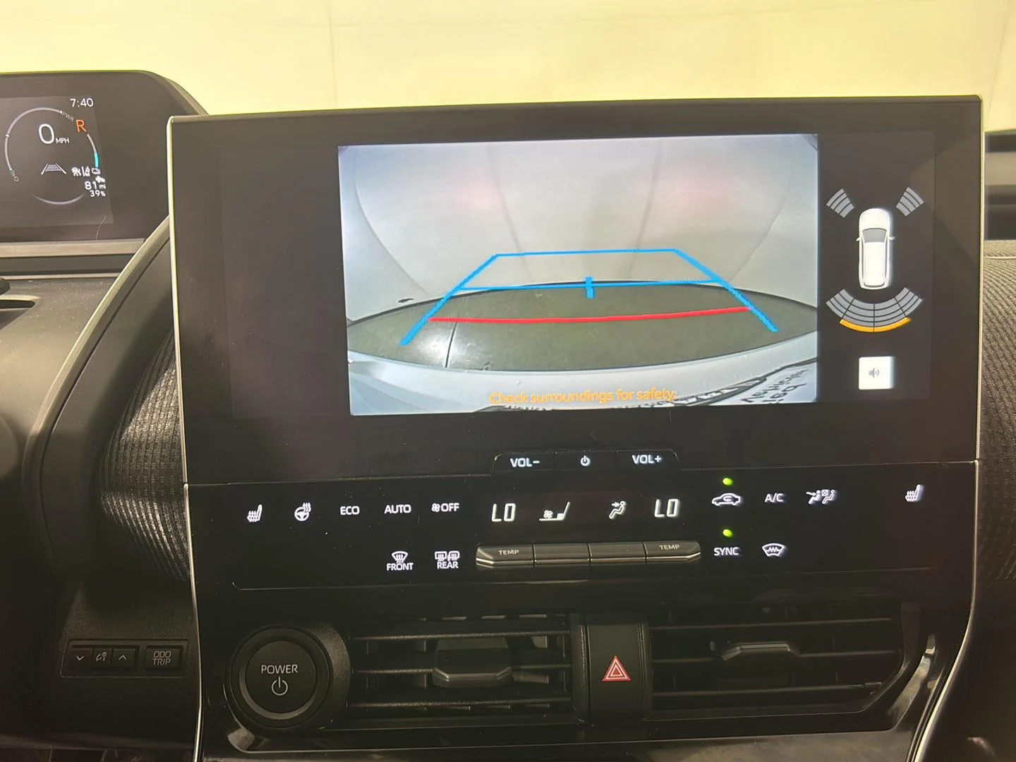 Used 2023 Wind Chill Pearl Toyota XLE image 34