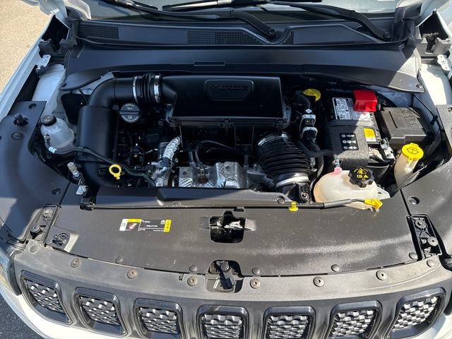 Used 2023 Bright White Clearcoat Jeep Altitude image 28