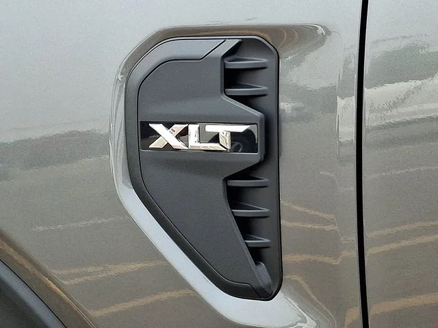 New 2026 Gray Ford XLT image 15