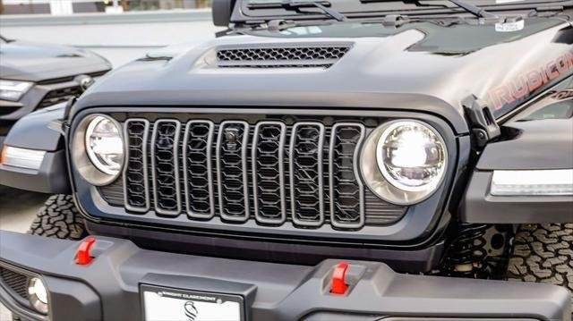 New 2026 Black Clear-Coat Exterior Paint Jeep Rubicon image 6