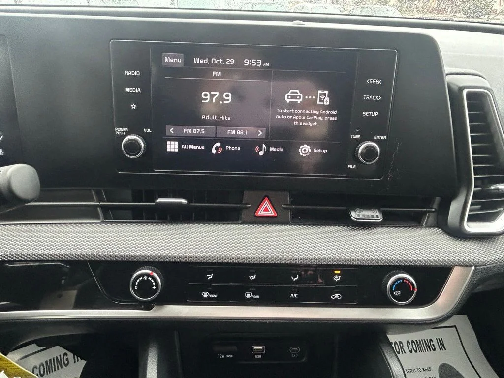2024 Kia Sportage LX - Photo 25