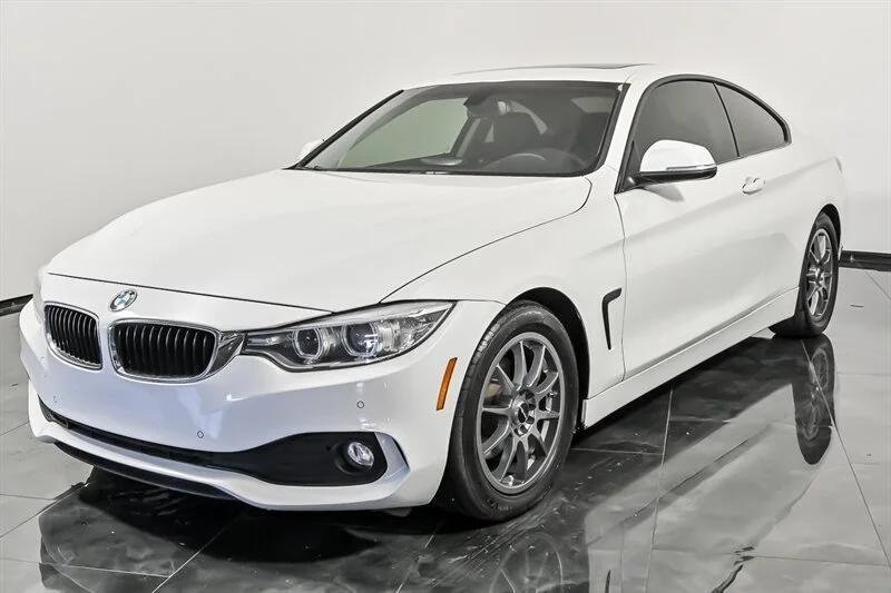 Used 2015 Alpine White BMW 428i image 5
