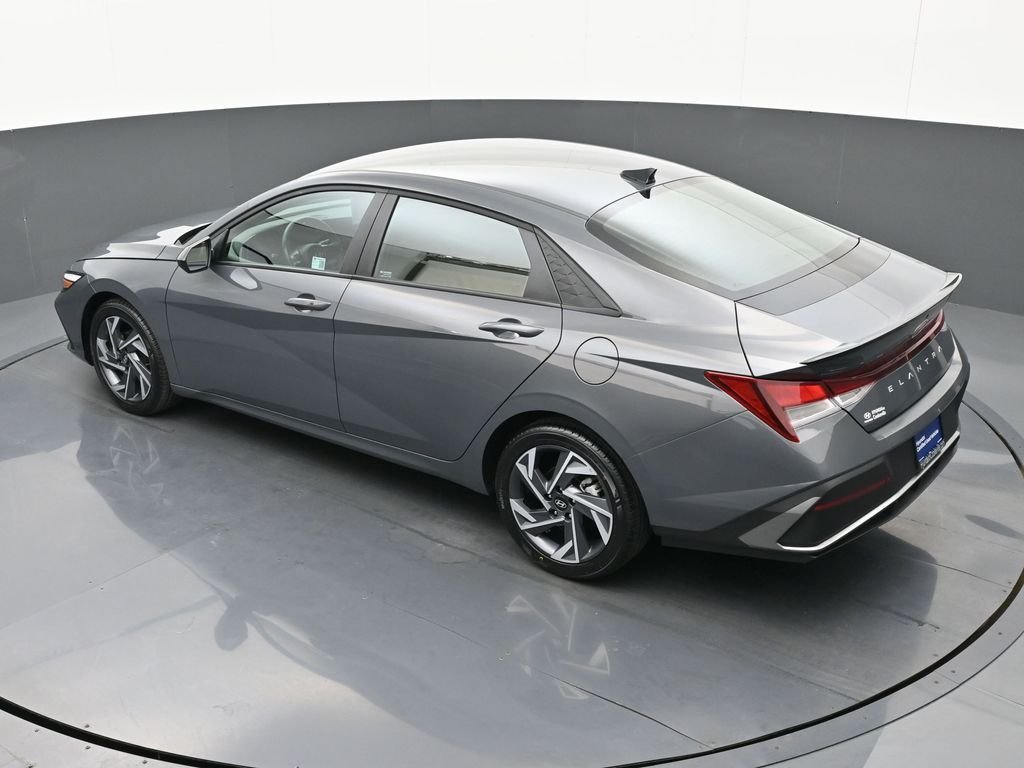 Certified Used 2025 Gray Hyundai SEL Sport image 37