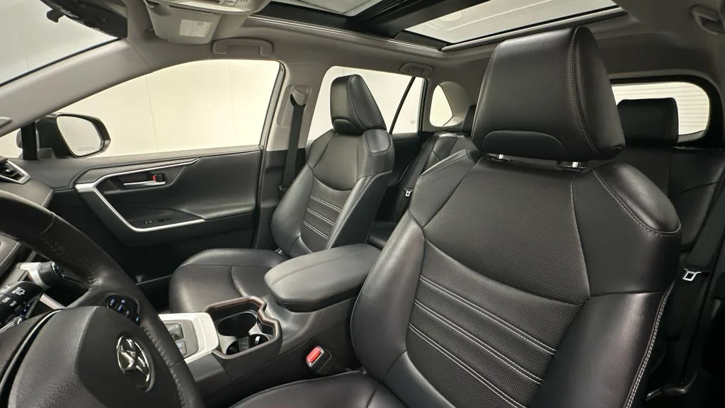 Used 2020 Gray Toyota Limited image 9