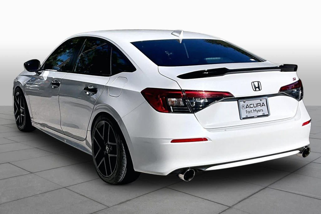Used 2024 White Honda Base image 12