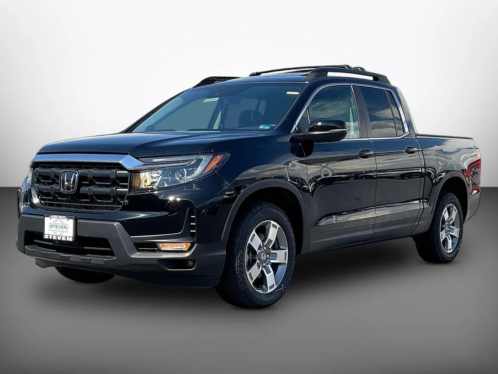 New 2026 Crystal Black Pearl Honda RTL image 3
