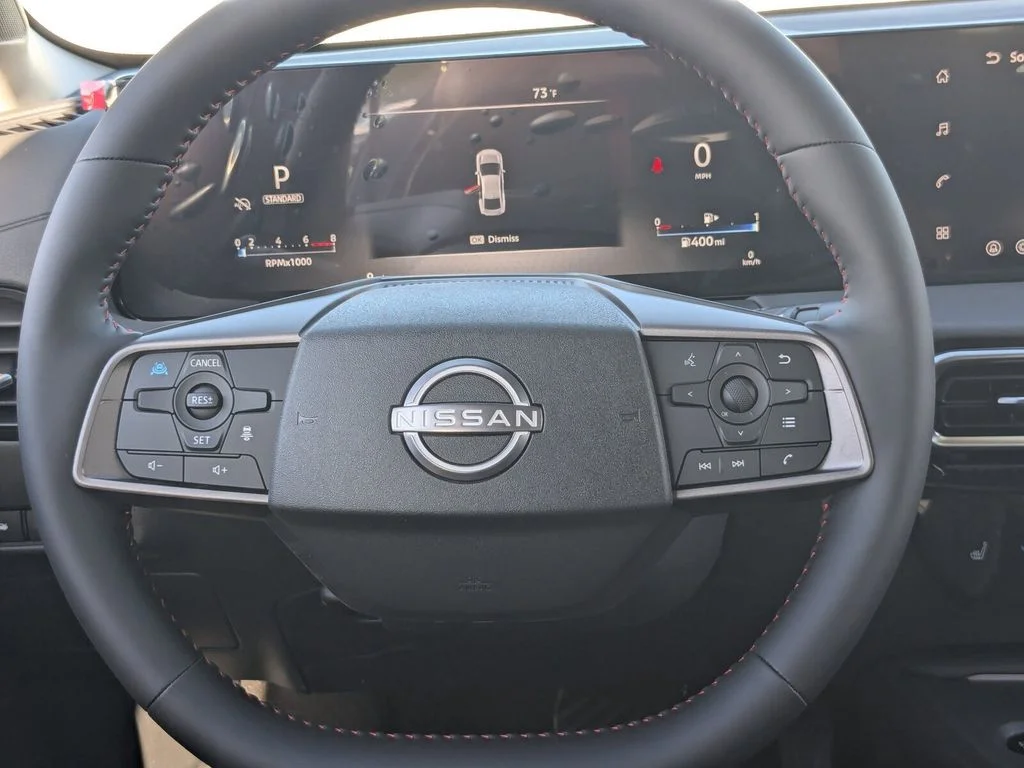 New 2026 Aspen White TriCoat / Super Black Two-tone Nissan SR image 12