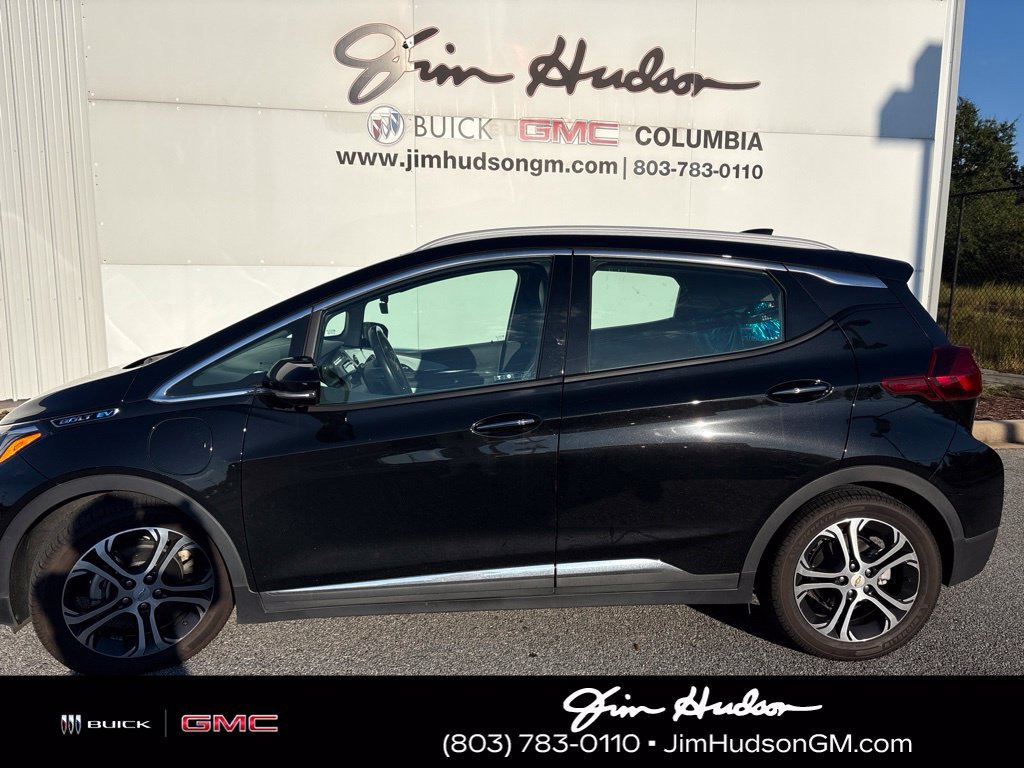 Used 2020 Black Chevrolet Premier image 2