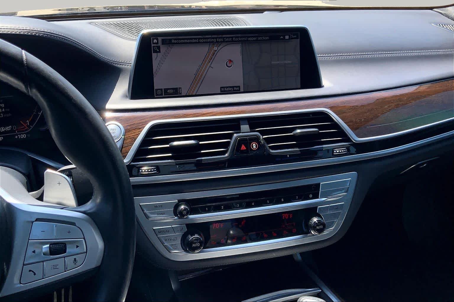 Pre-Owned 2022 BMW 740i 740i